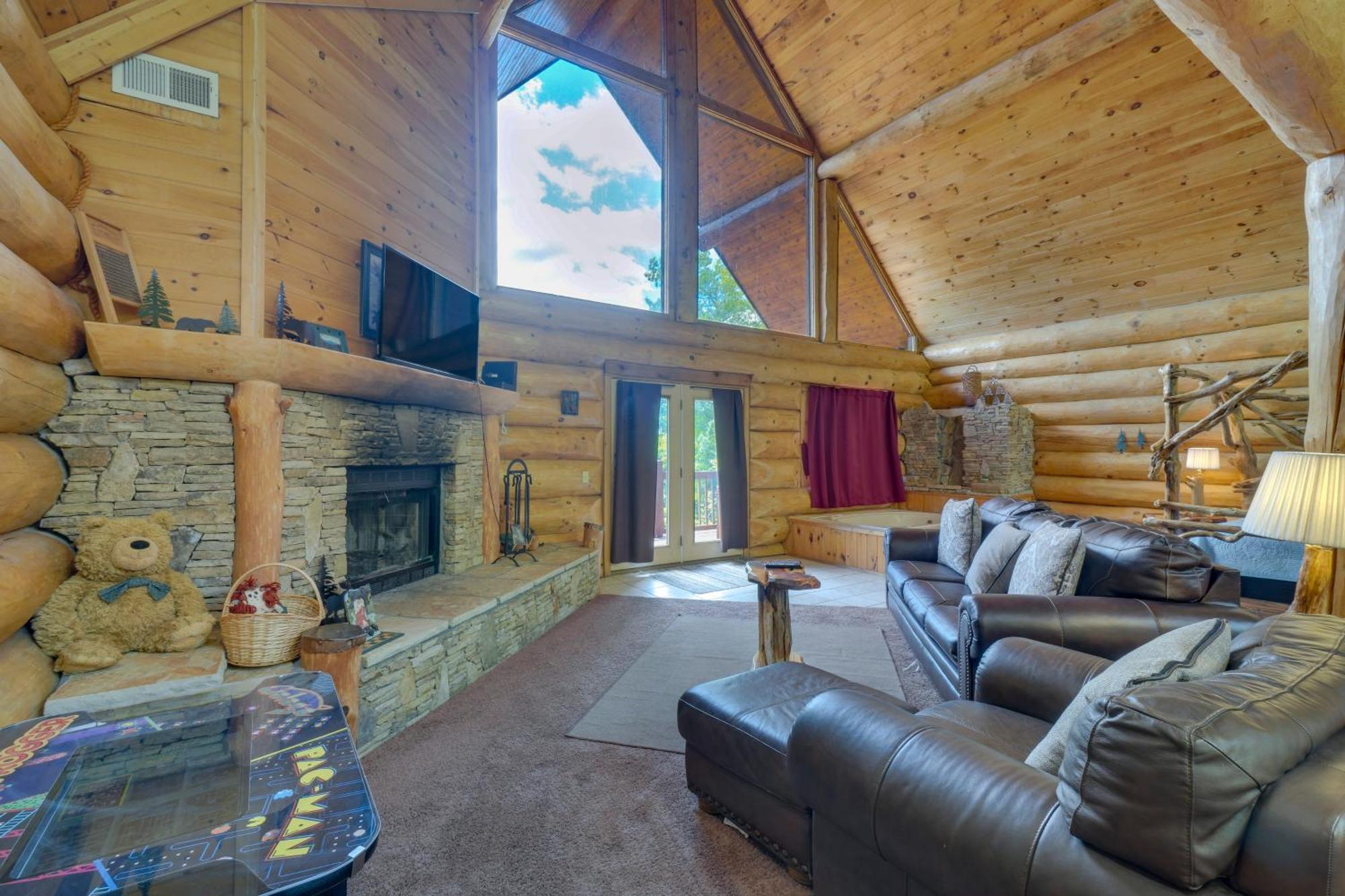 Gatlinburg Cabin With Hot Tub About 11 Miles To Downtown Extérieur photo