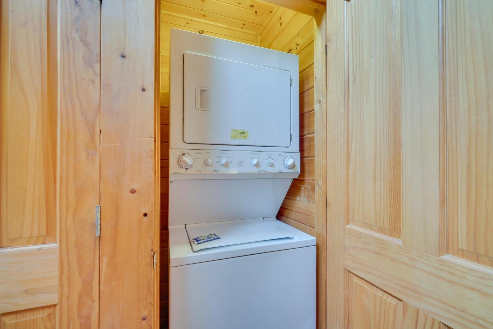 Gatlinburg Cabin With Hot Tub About 11 Miles To Downtown Extérieur photo